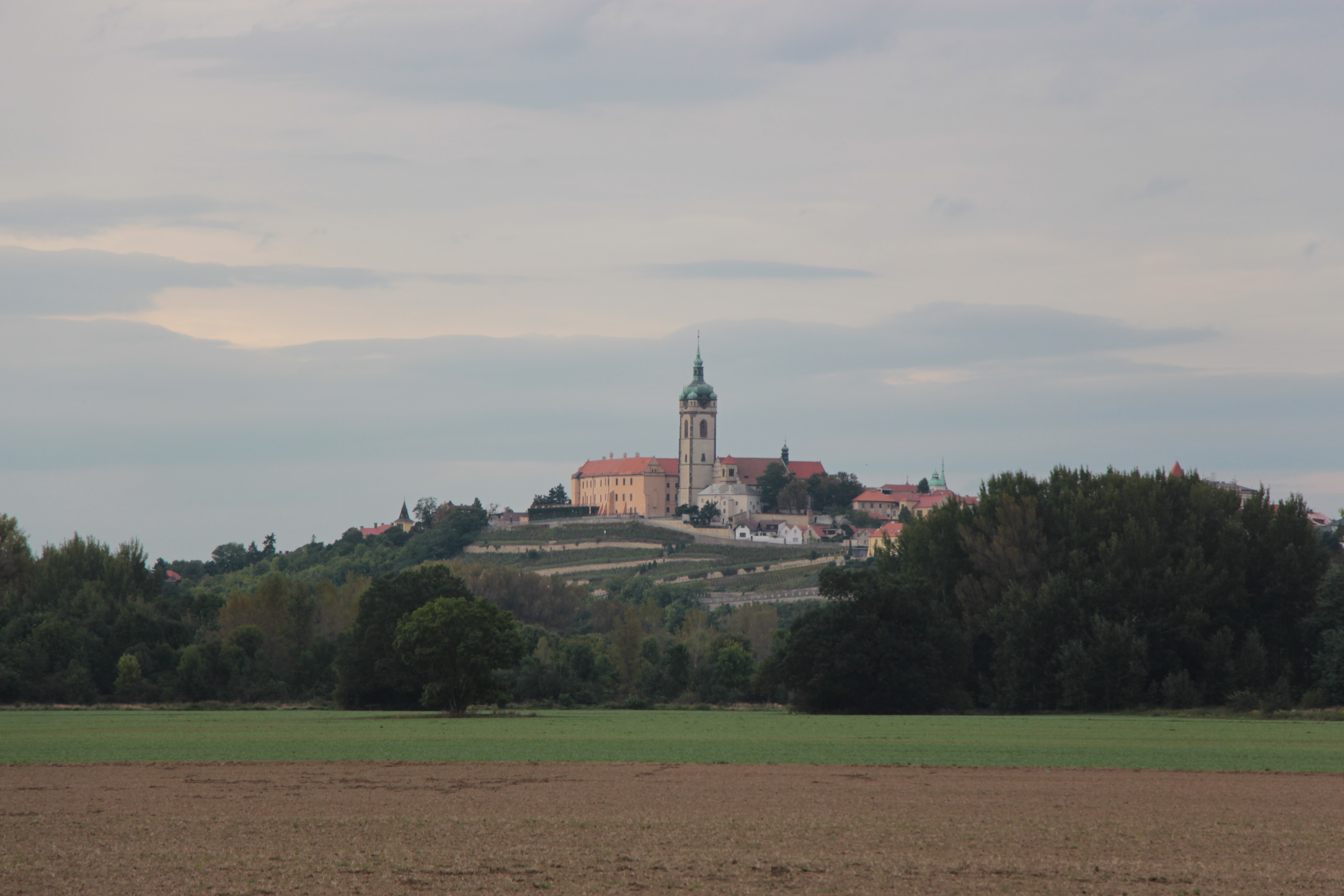 [
M&ecaron;ln&iacute;k.  11 September 2017.
        ]