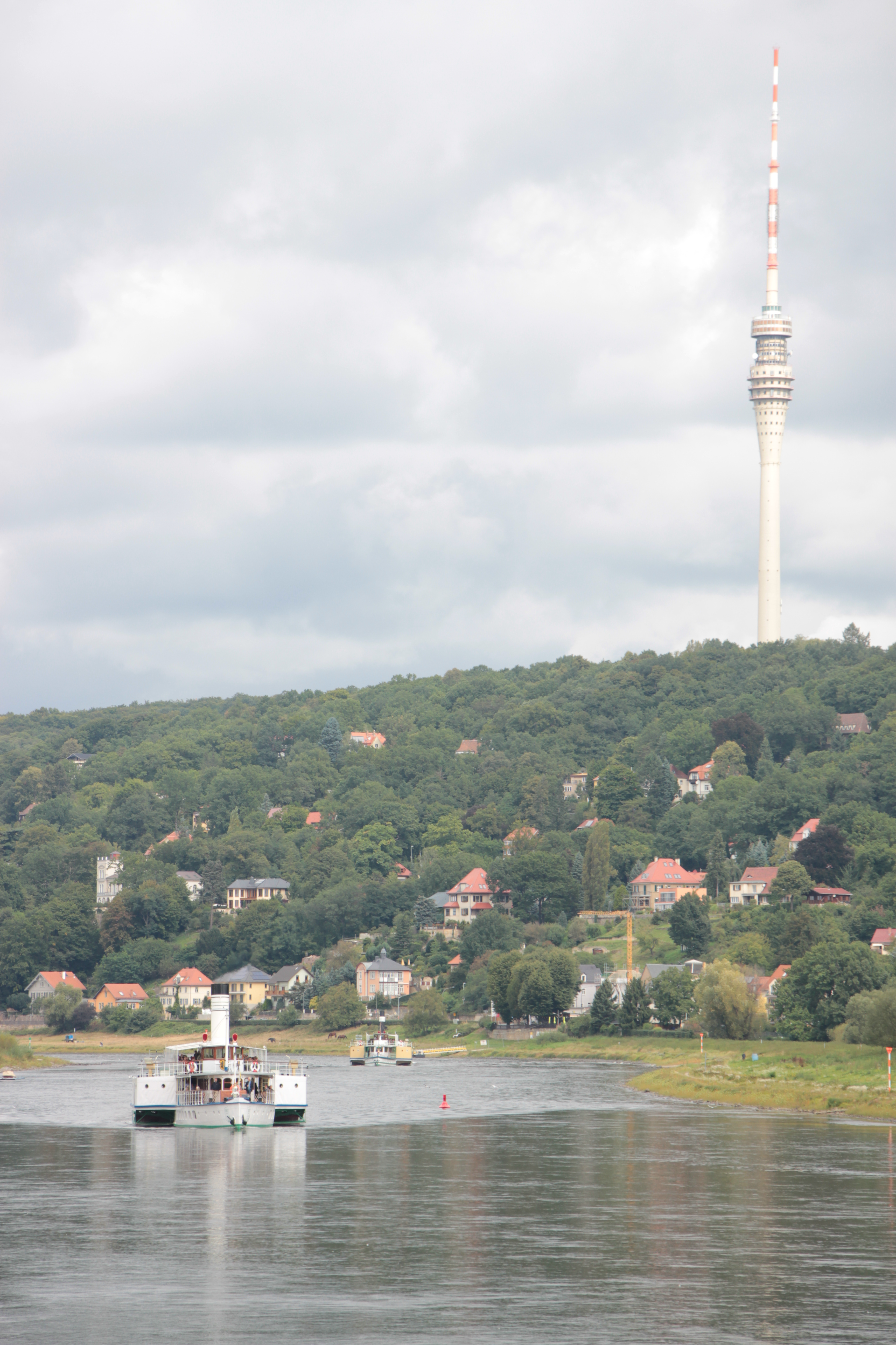 [
Paddle steamer.  River Elbe near Laubegast, Dresden.  15 September 2017.
        ]