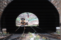 [1999E017]