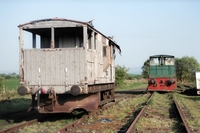 [2000E022]