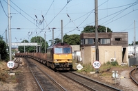 [2000F009]
